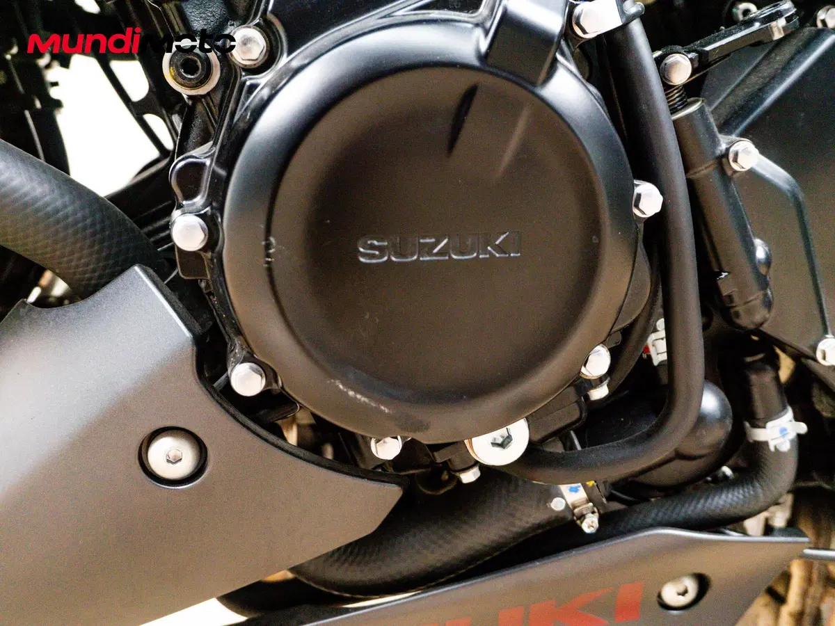 Suzuki GSX S 1000 F ABS (2014 -17) (13)