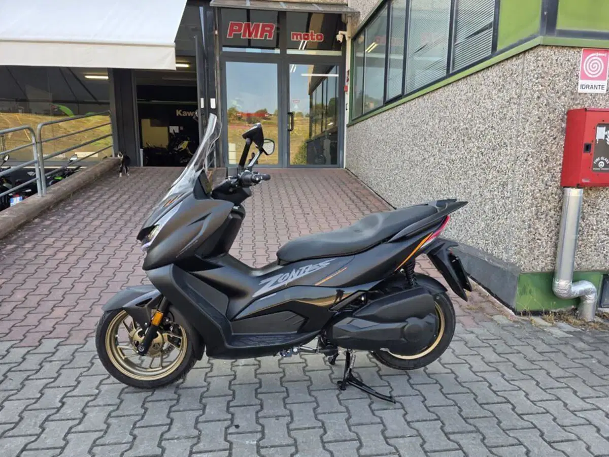 Zontes ZT368-D (2025 - 26) (4)