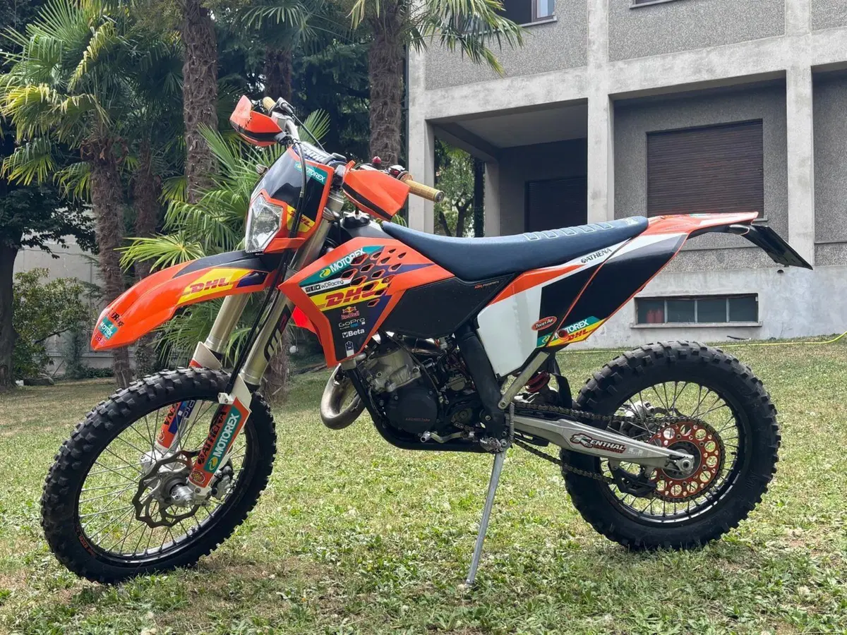 KTM 125 EXC (2011) (7)