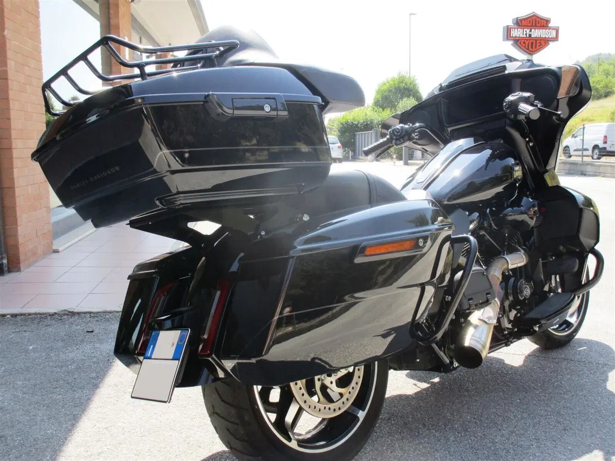 Harley-Davidson Street Glide Ultra (2025) (6)