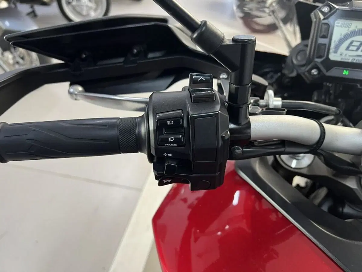 Yamaha MT-09 ABS (2016) (7)