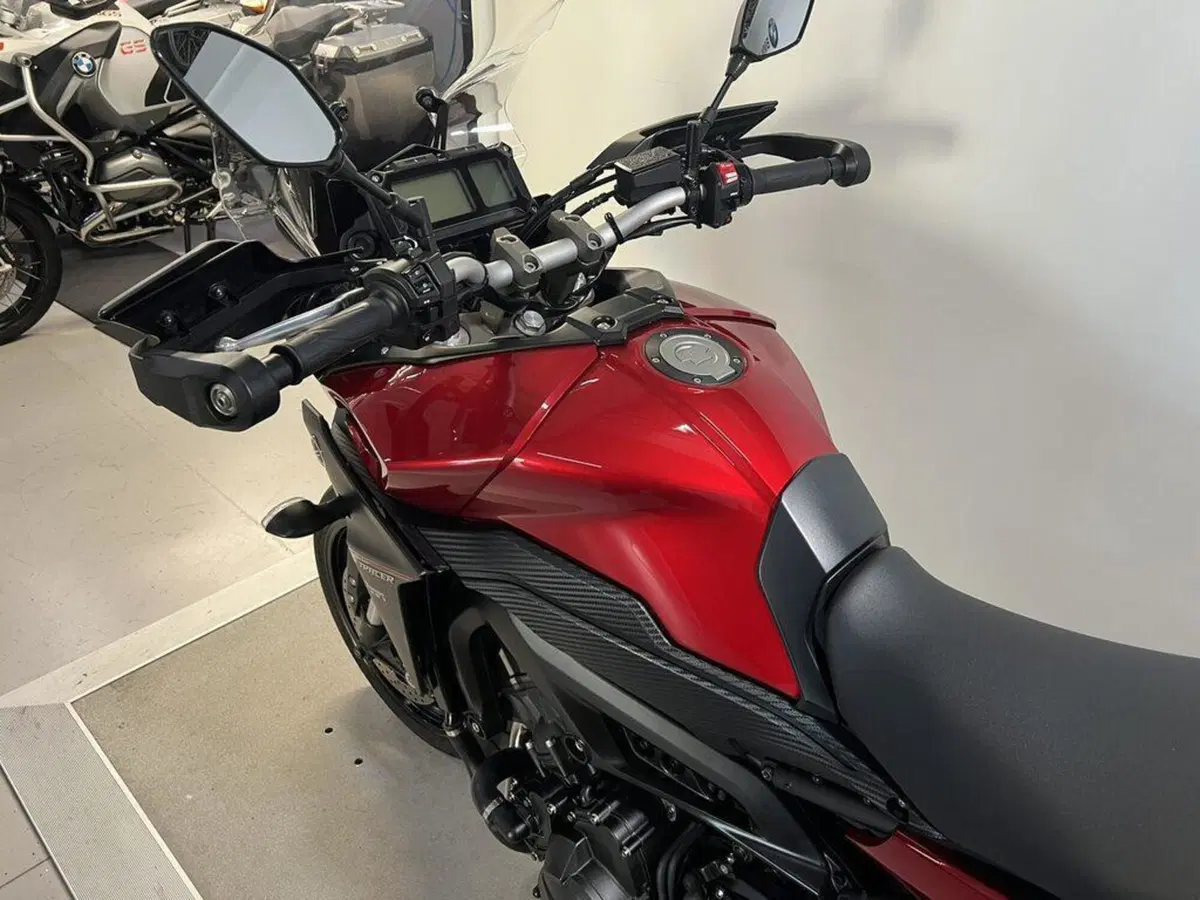 Yamaha MT-09 ABS (2016) (6)