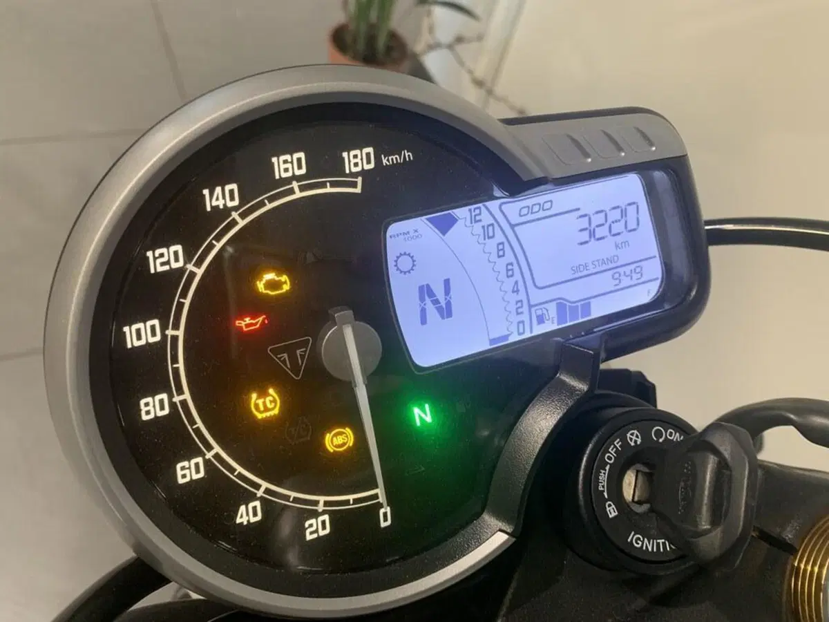 Triumph Scrambler 400 X (2024 - 26) (6)