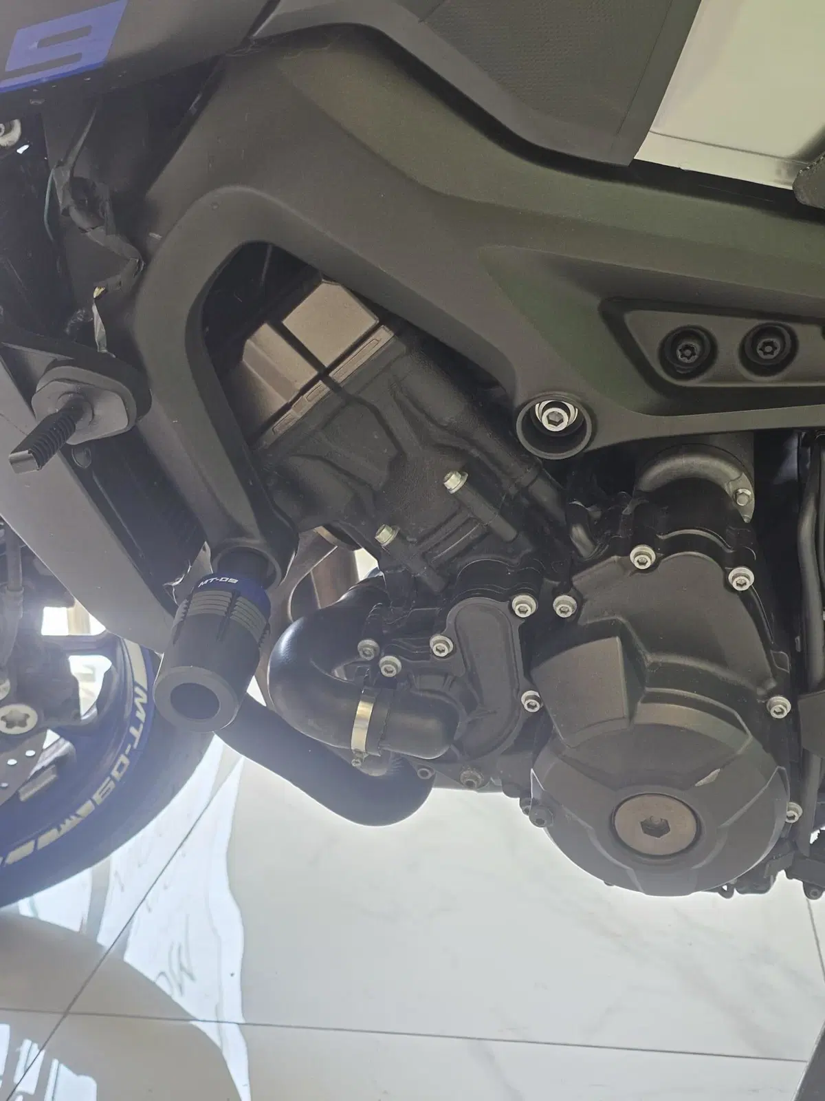 Yamaha MT-09 SP (2018 - 20) (8)