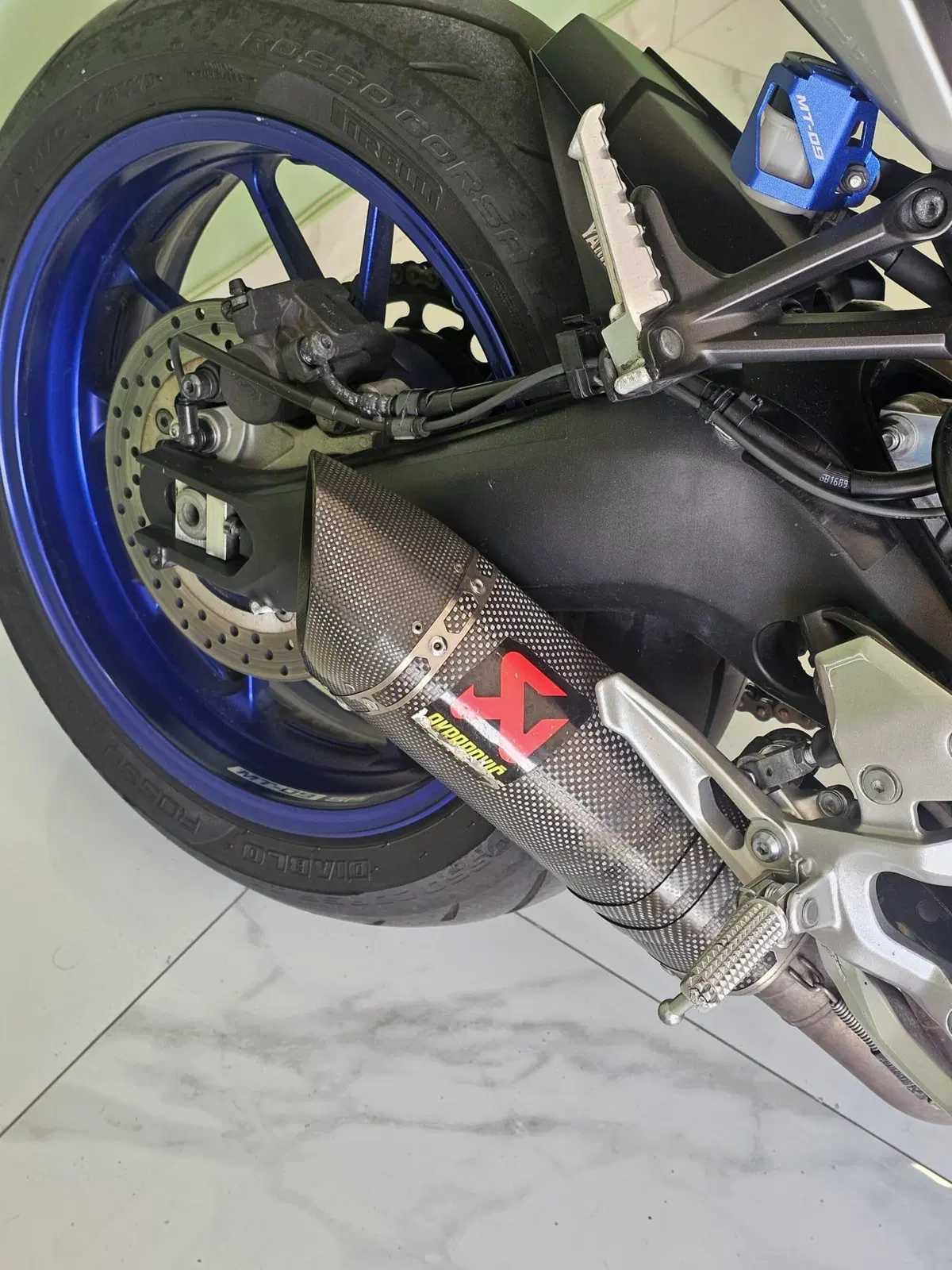 Yamaha MT-09 SP (2018 - 20) (10)