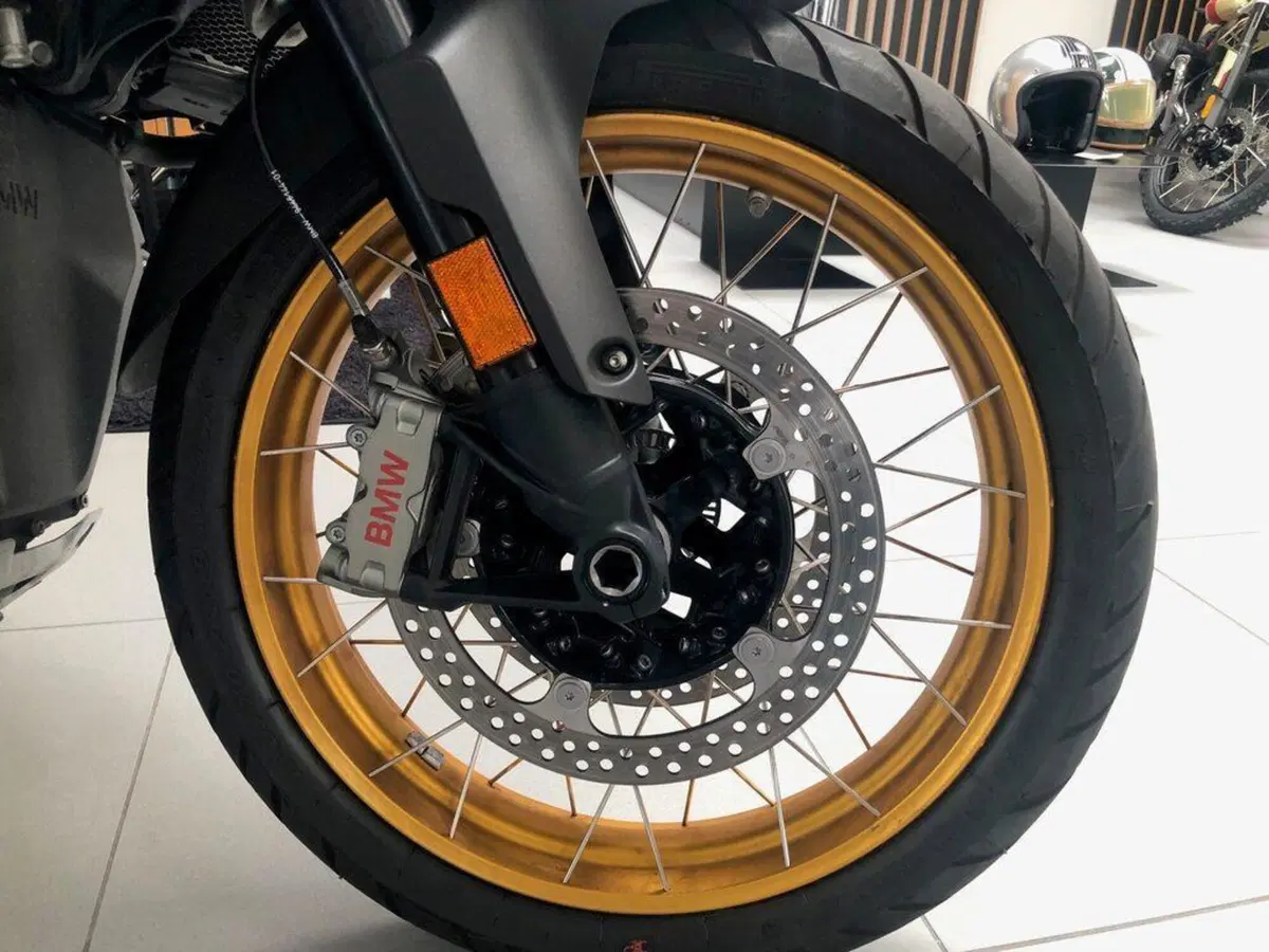 Bmw R 1300 GS (2023 - 26) (9)