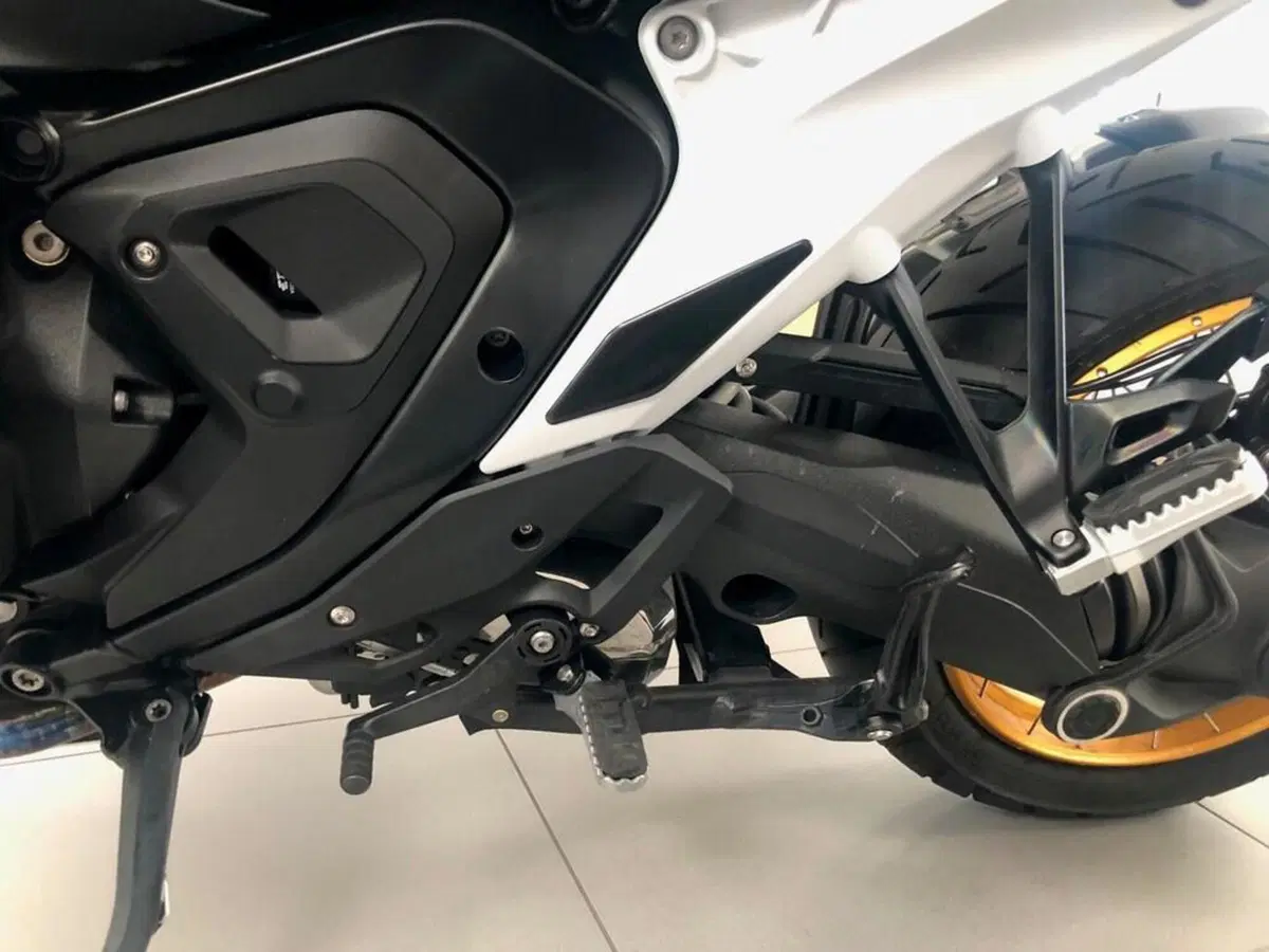 Bmw R 1300 GS (2023 - 26) (8)