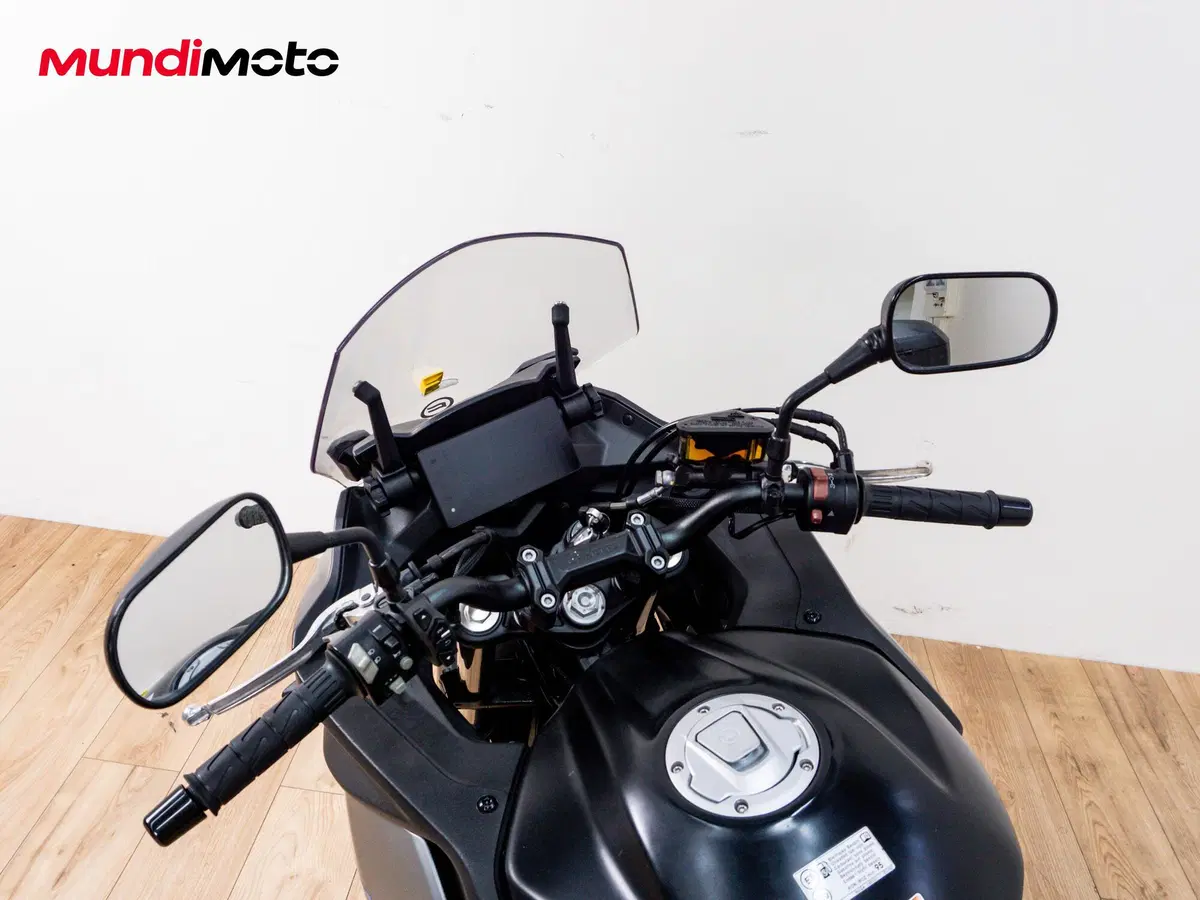 CFMOTO 650GT (2021 - 26) (11)
