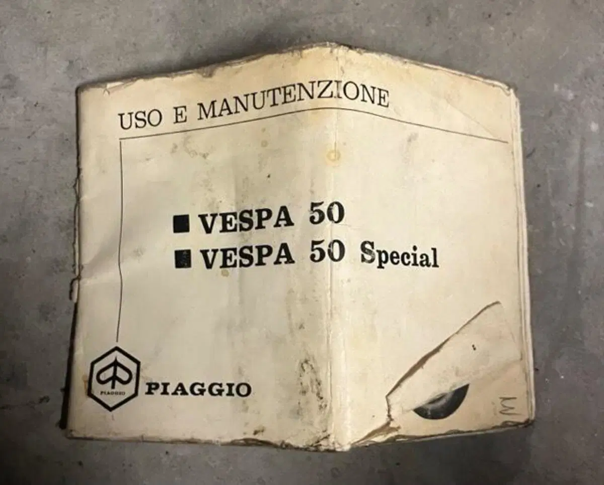 Piaggio vespa 50 special (13)