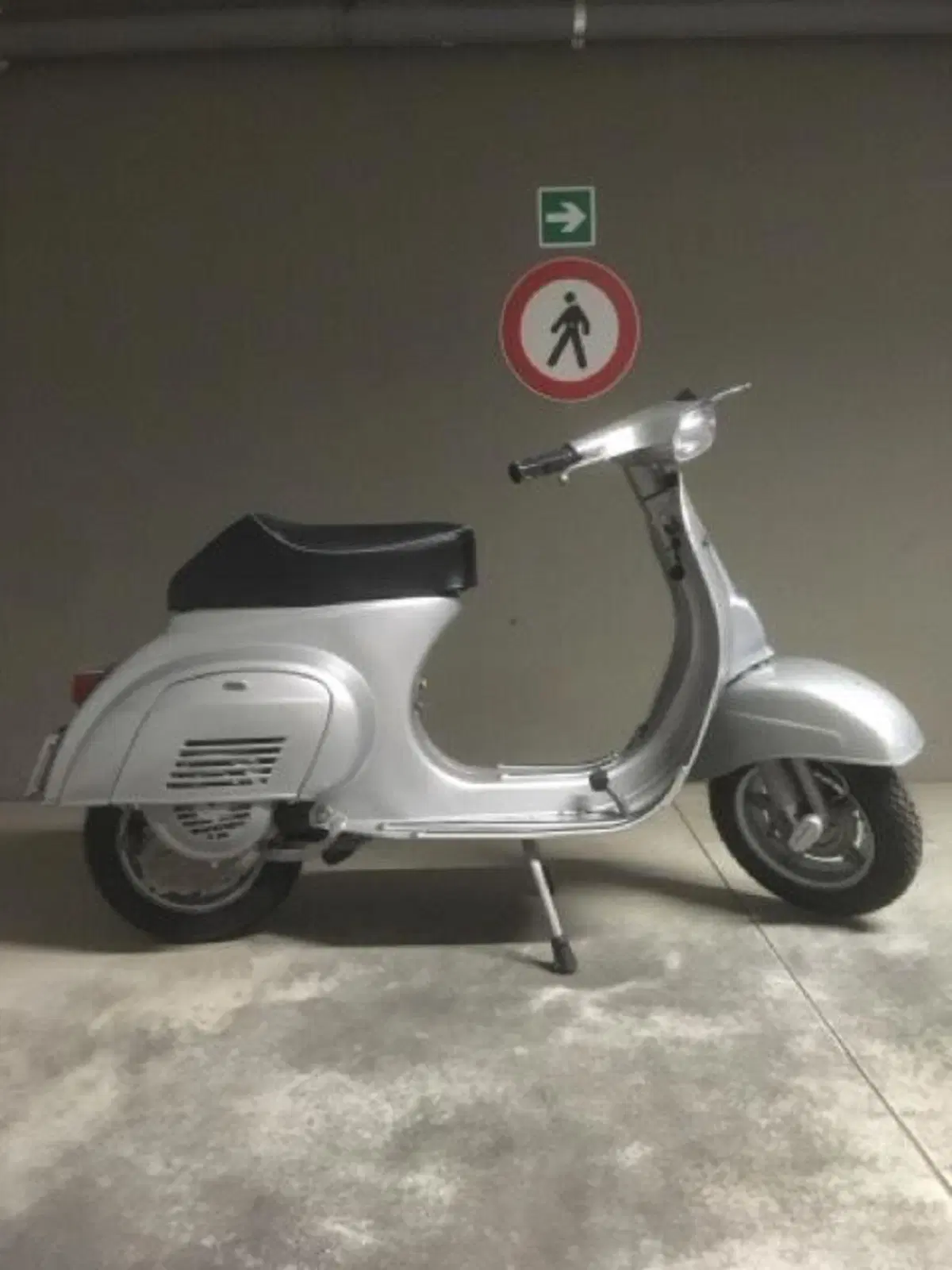 Piaggio vespa 50 special (5)