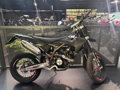 Fantic Motor XMF 125 Motard Performance 4t (2021 - 22) usata