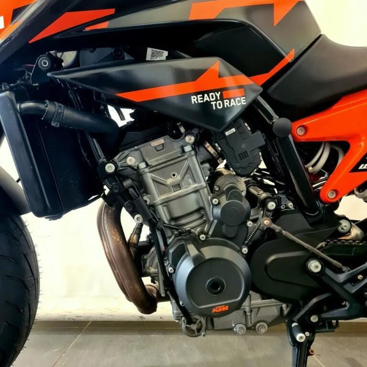 KTM 890 Duke GP (2022 - 23) (13)