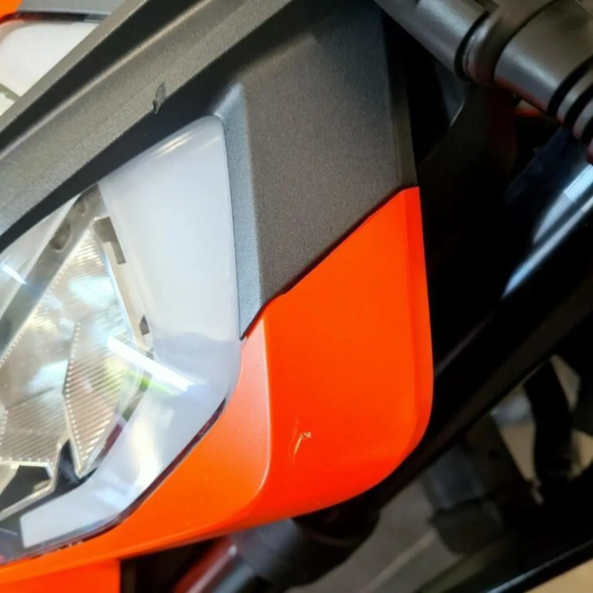 KTM 890 Duke GP (2022 - 23) (10)