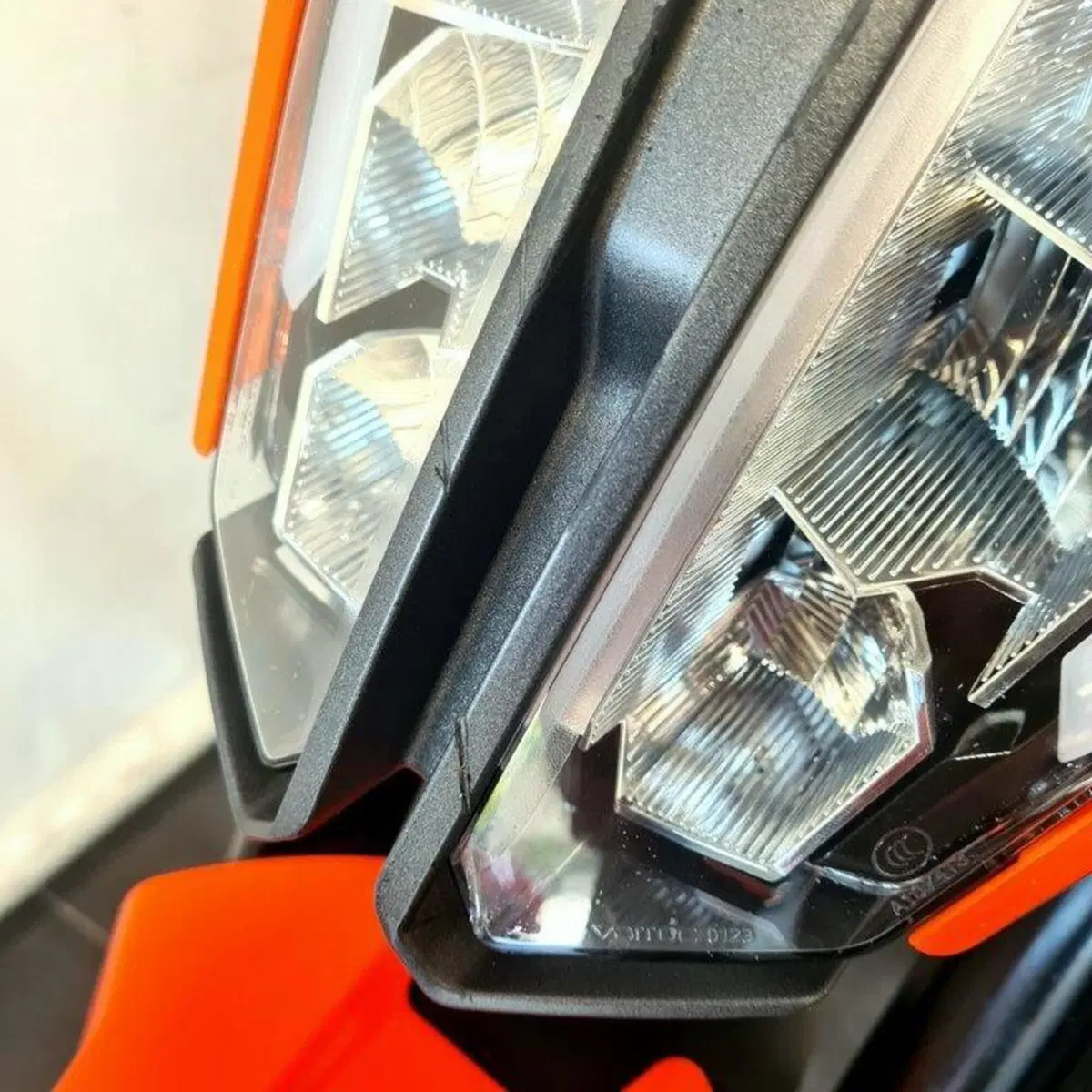 KTM 890 Duke GP (2022 - 23) (11)