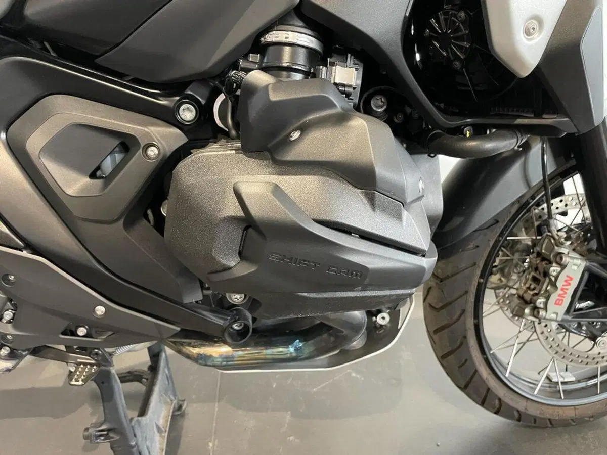 Bmw R 1300 GS (2023 - 26) (8)
