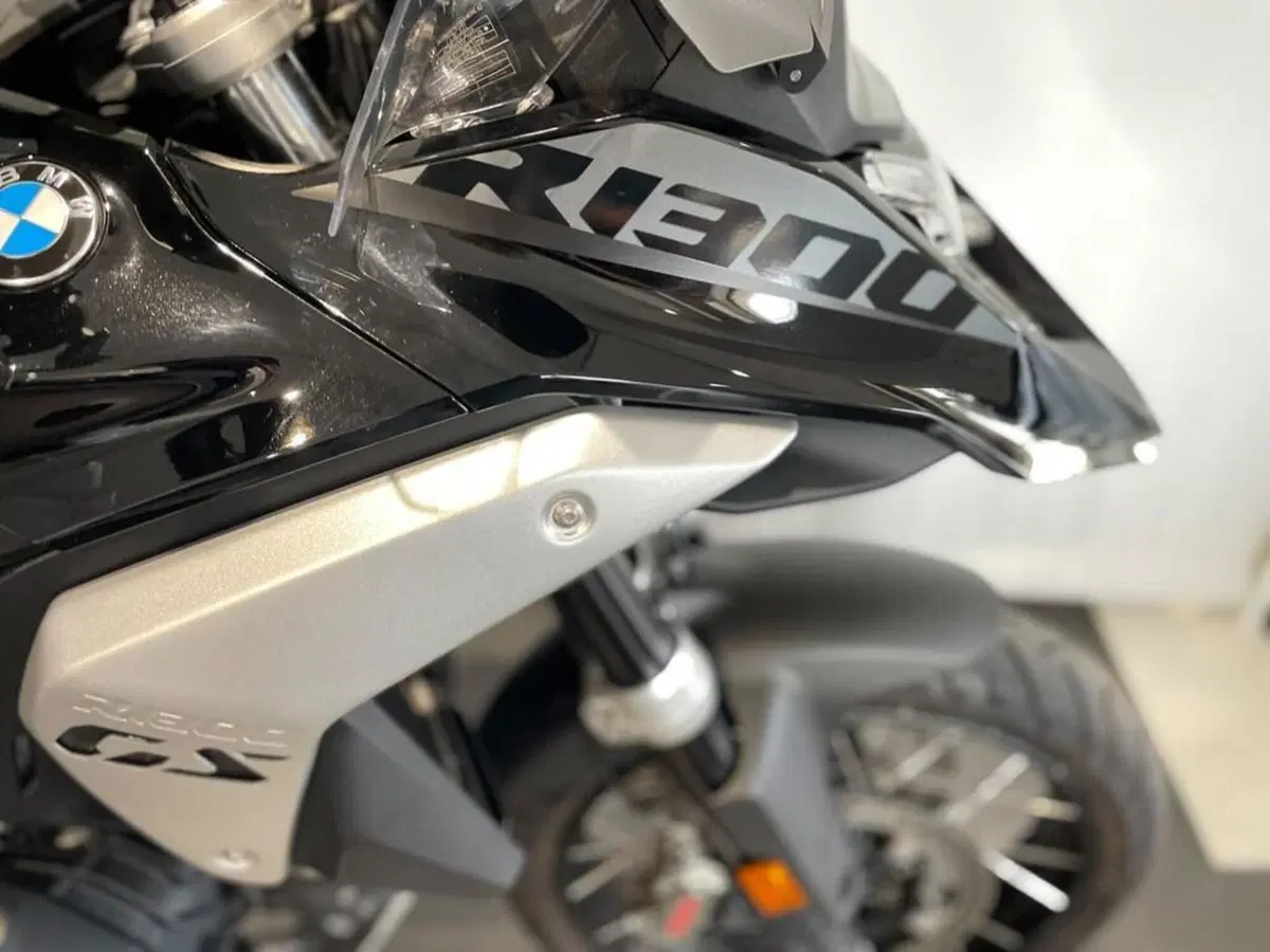 Bmw R 1300 GS (2023 - 26) (11)