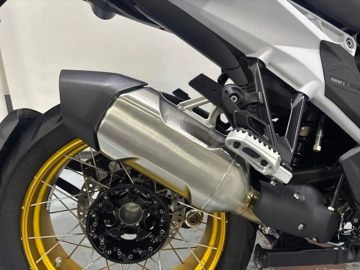 Bmw R 1300 GS Adventure (2025 - 26) (10)