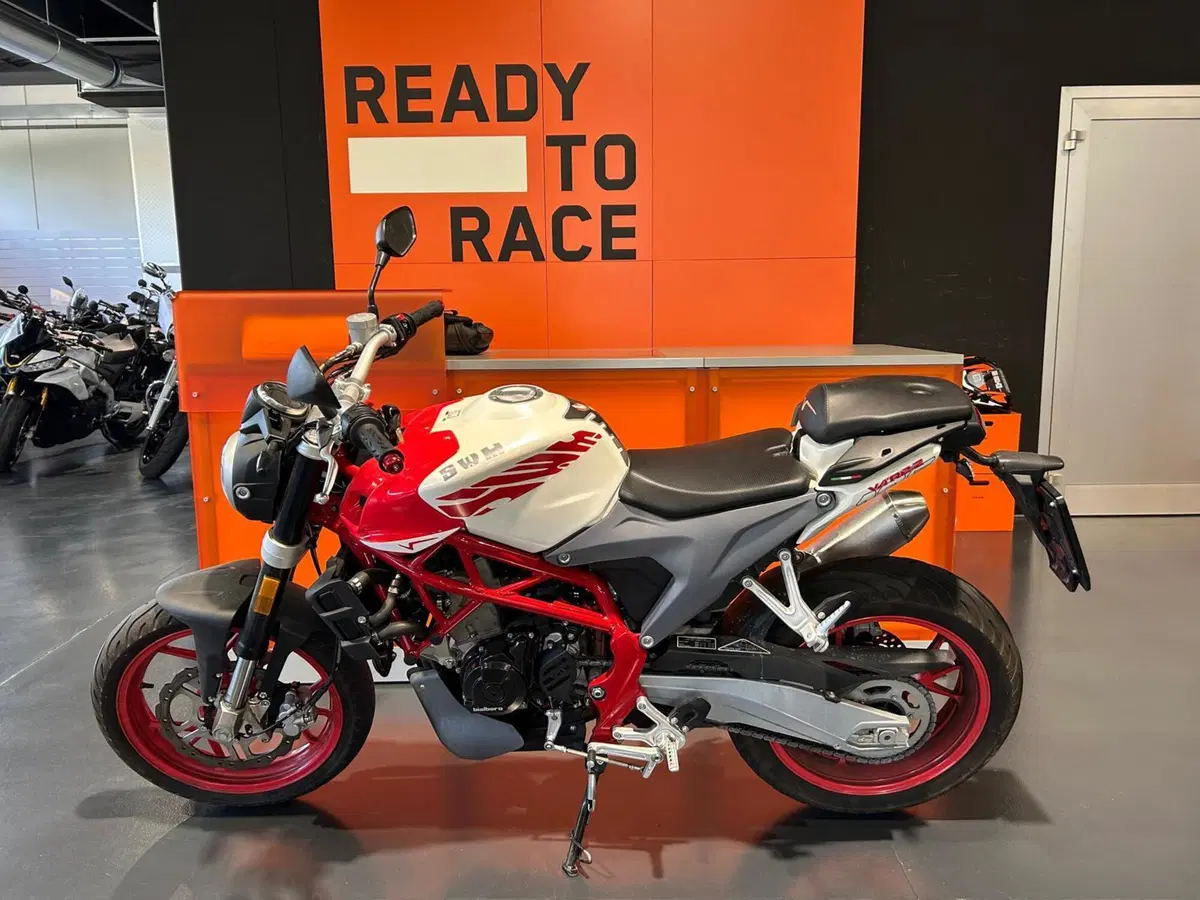 Swm Varez 125 (2022 - 23)