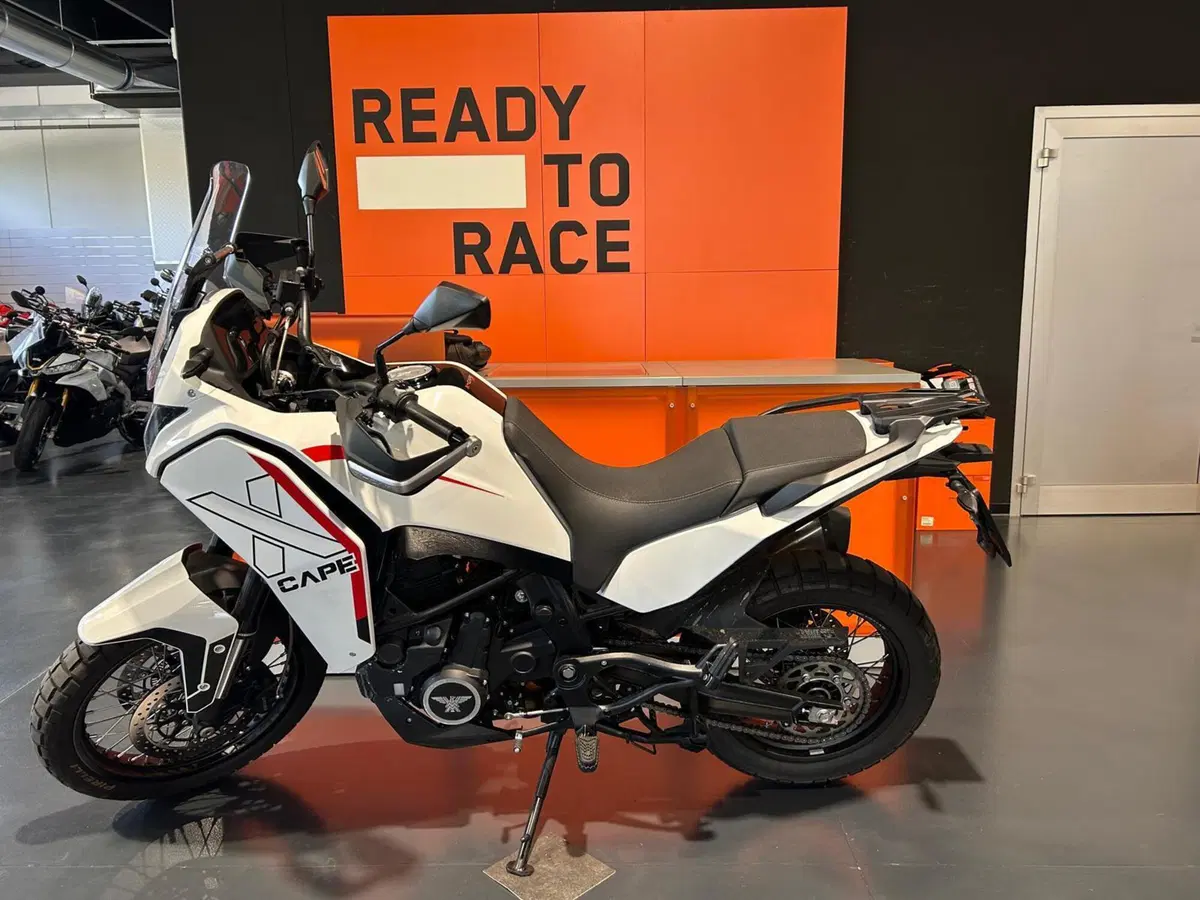 Moto Morini X-Cape 700 (2025 - 26) (2)