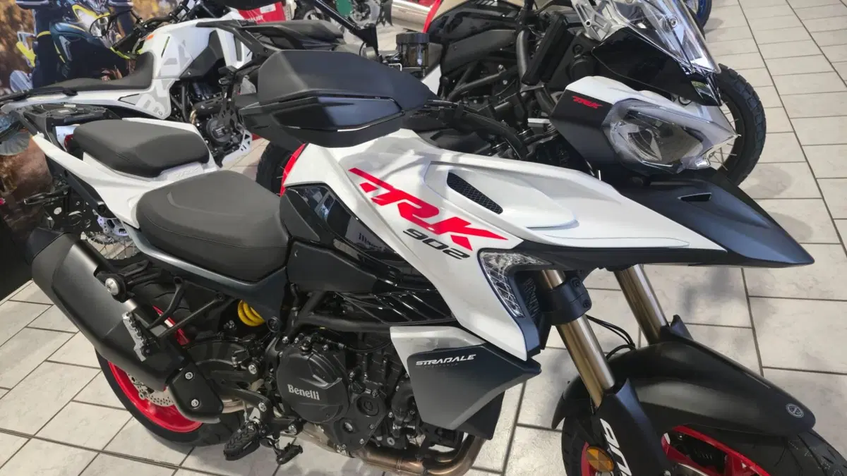 Benelli TRK 902 Stradale (2026)