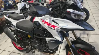 Benelli TRK 902 Stradale (2026) nuova