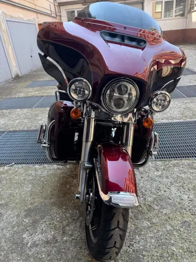 Harley-Davidson 1690 Electra Glide Ultra Classic (2014 - 16) - FLHTCU usata
