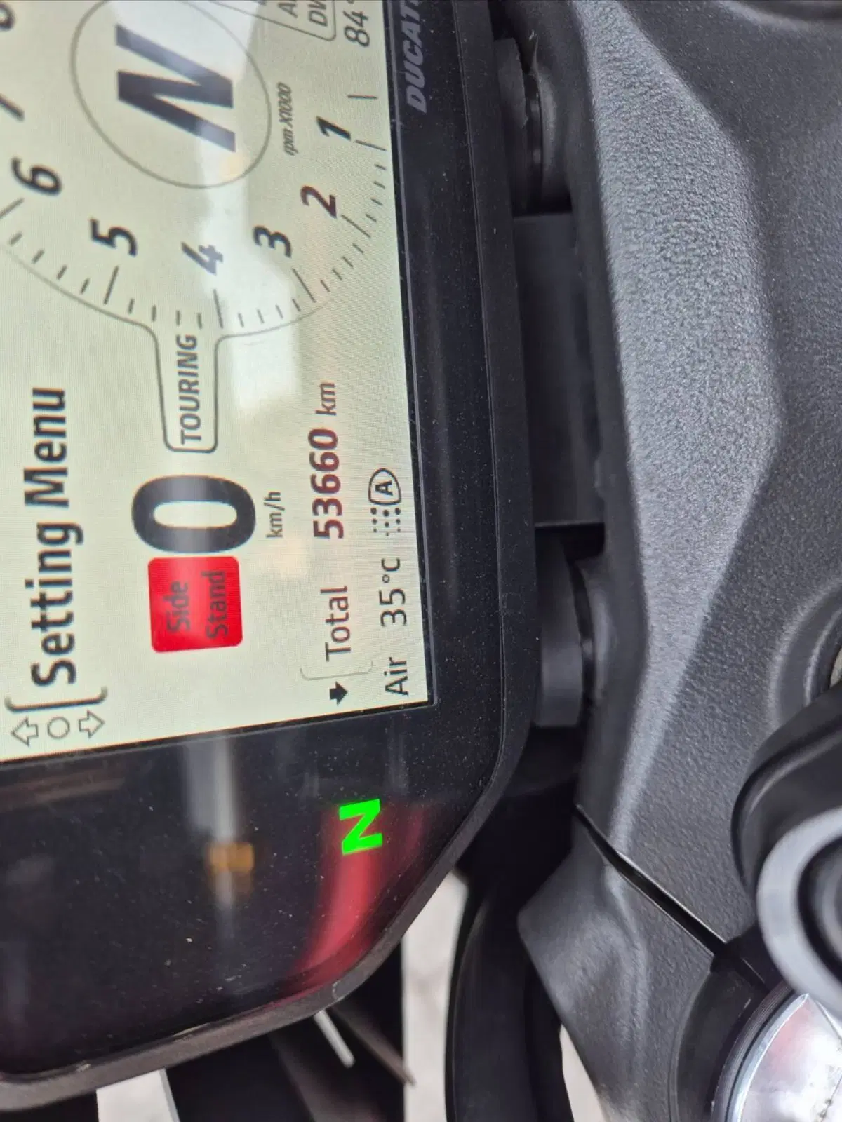 Ducati Monster 937 + (2021 - 25) (5)
