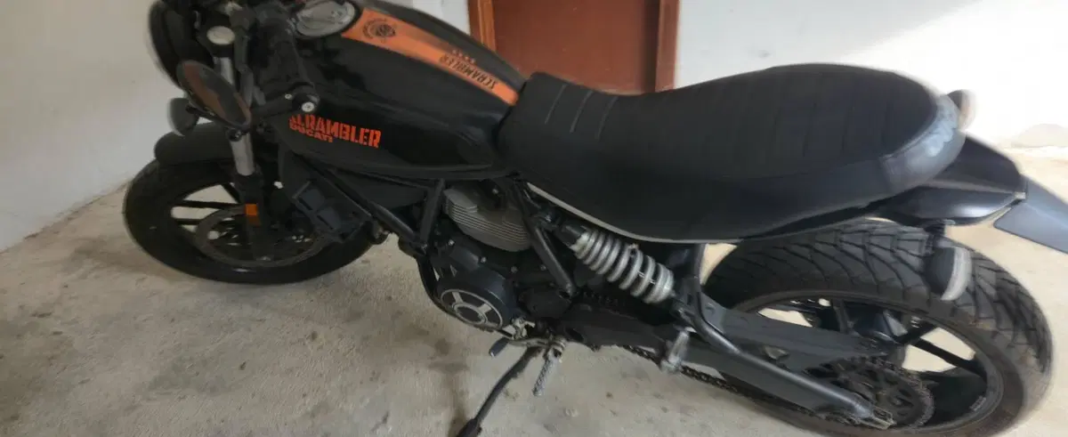 Ducati Scrambler 400 Sixty 2 (2016 - 21) (2)