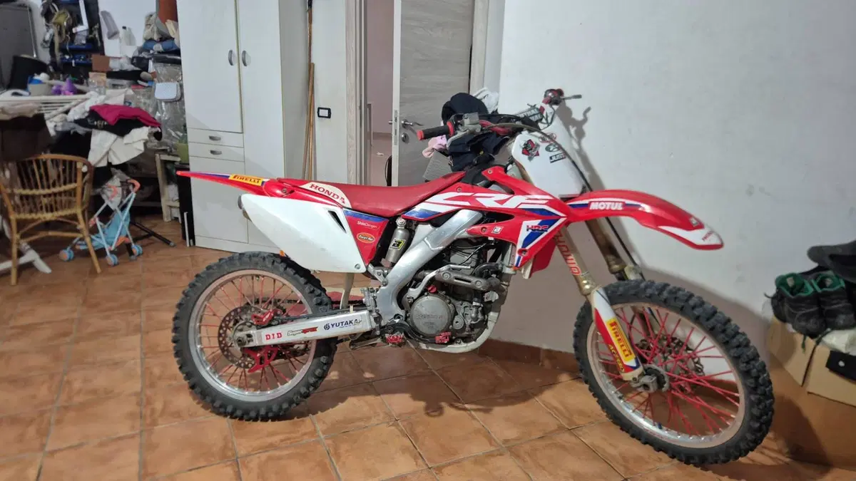 Honda CRF 250R (2008) (2)