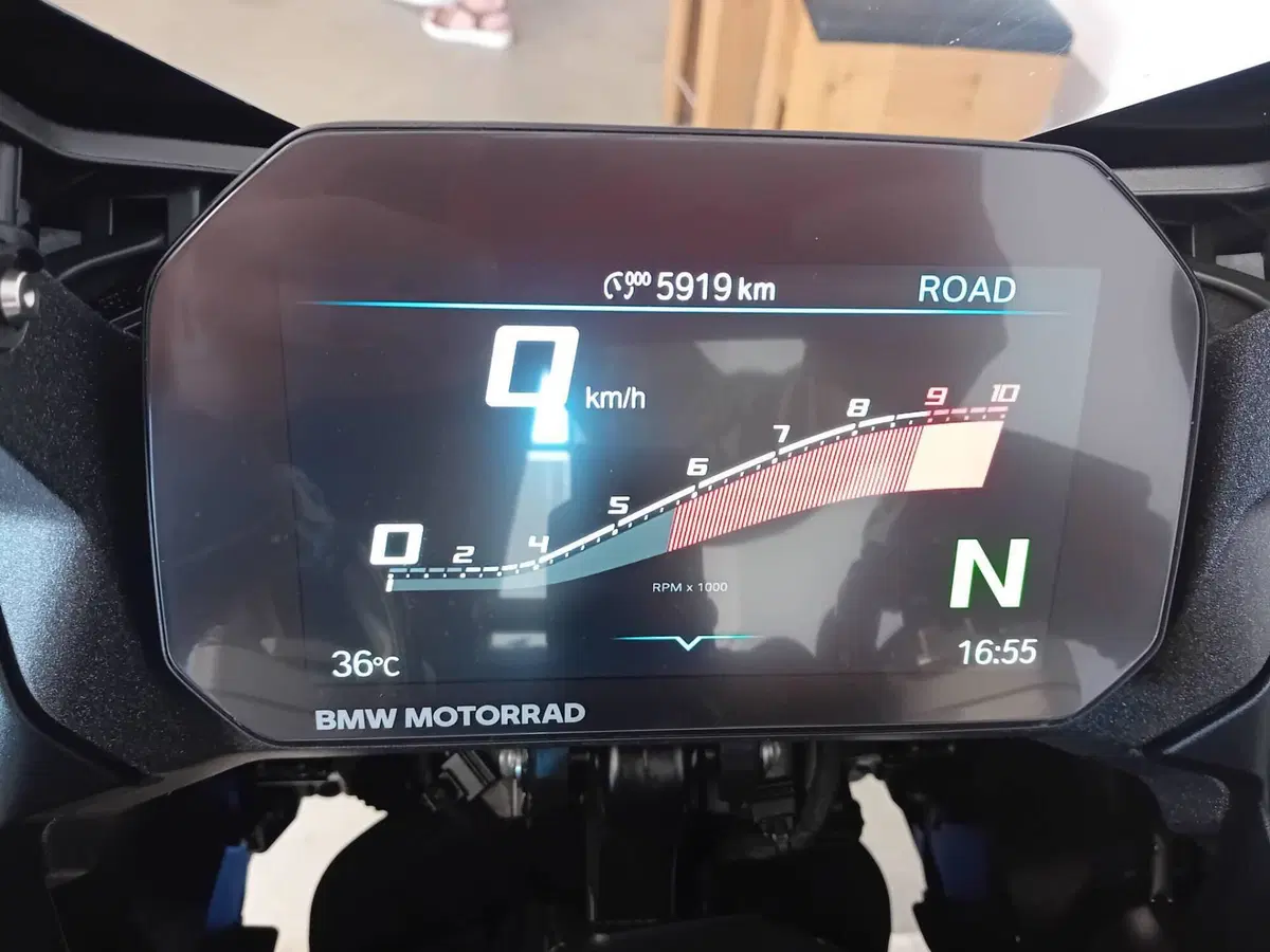 Bmw R 1300 RS (2026) (3)