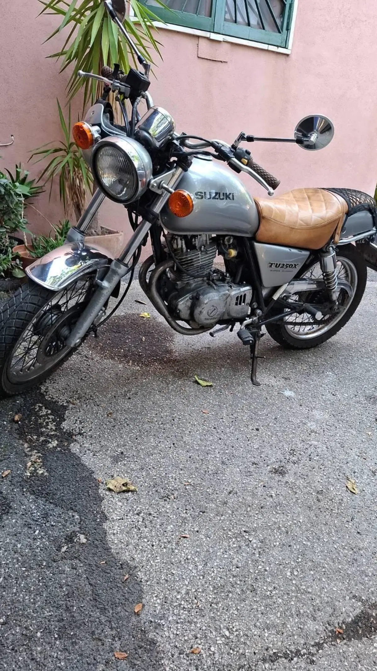 Suzuki TUX (4)