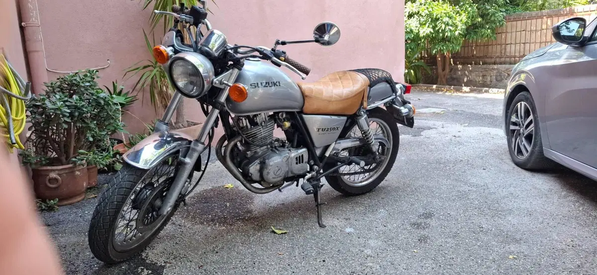 Suzuki TUX (6)