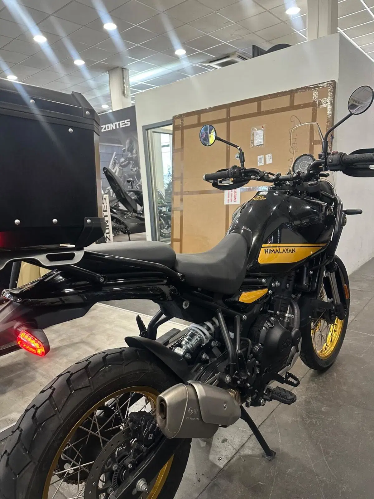 Royal Enfield Himalayan 450 (2024 - 26) (9)