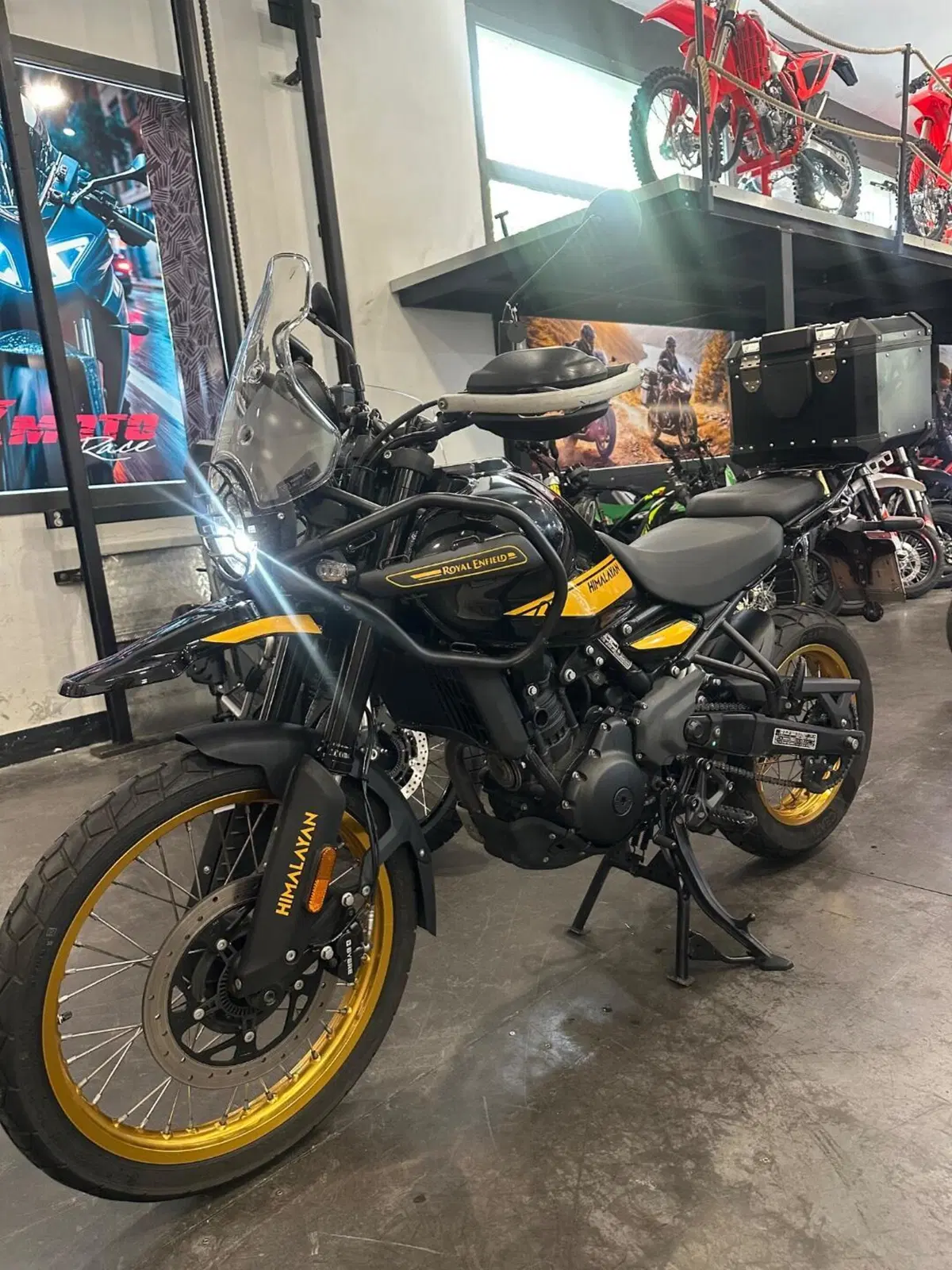 Royal Enfield Himalayan 450 (2024 - 26) (10)