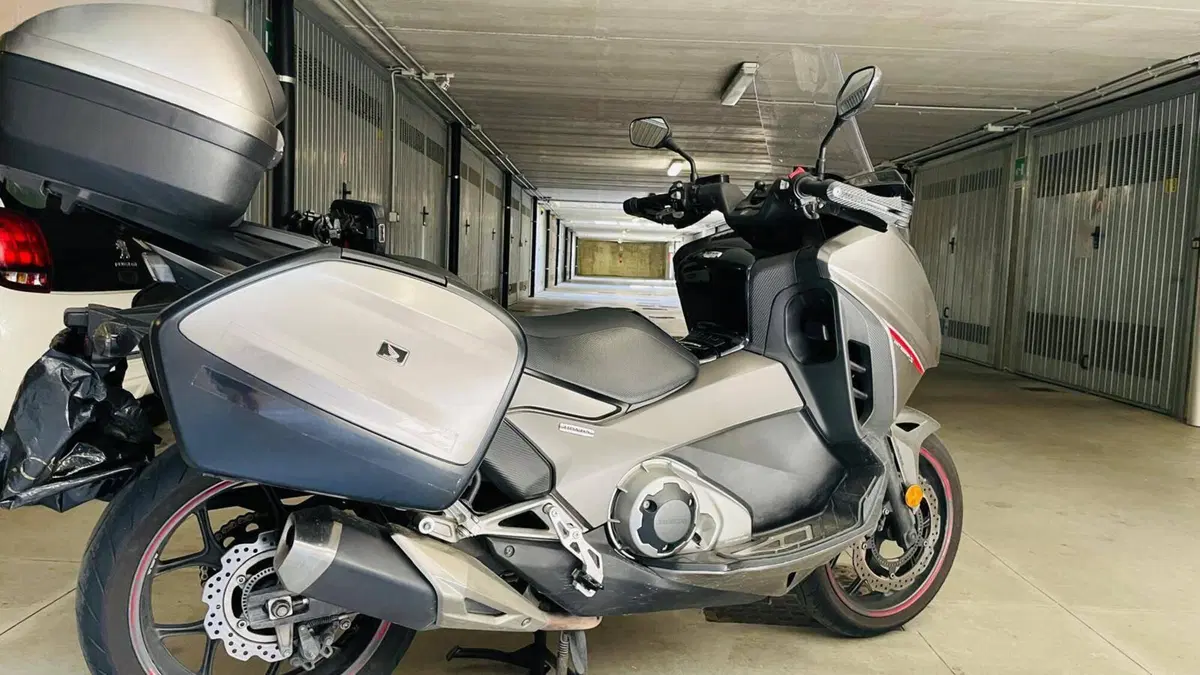 Honda Integra 750 DCT Sport (2017) (5)