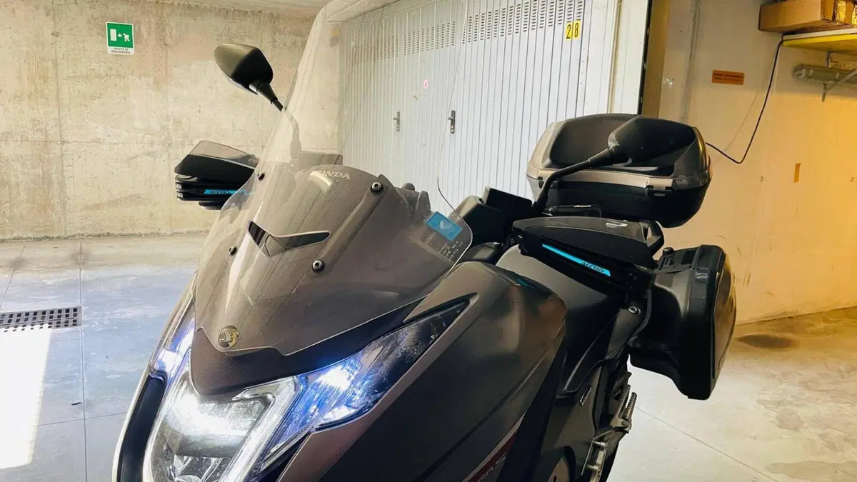 Honda Integra 750 DCT Sport (2017) (8)