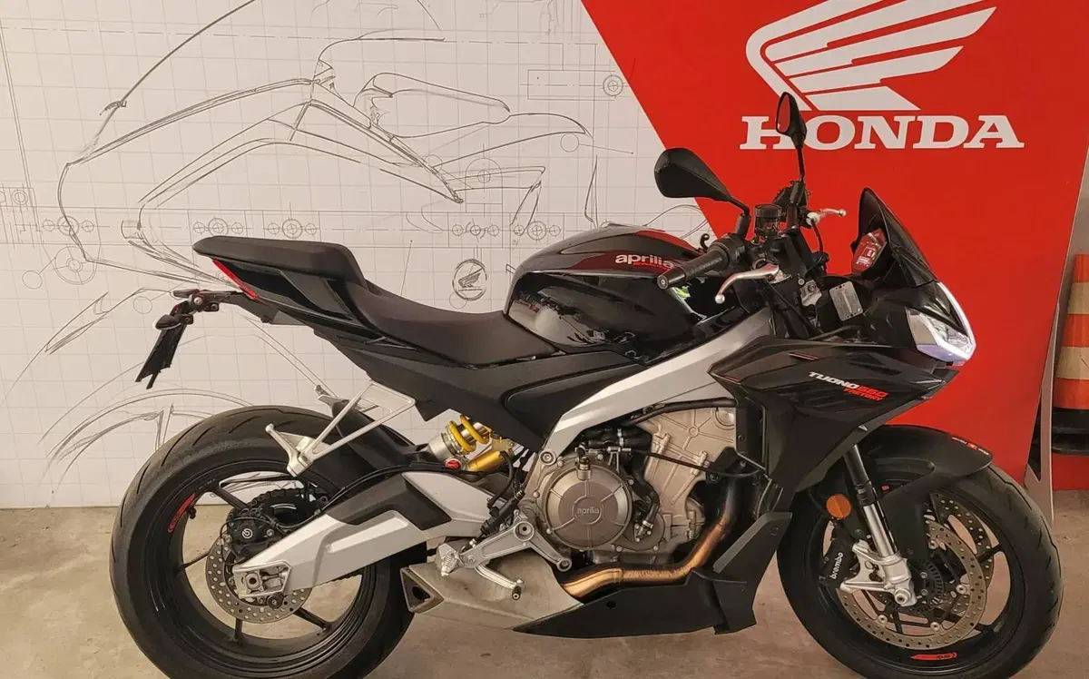 Aprilia Tuono 660 Factory (2022 - 24)