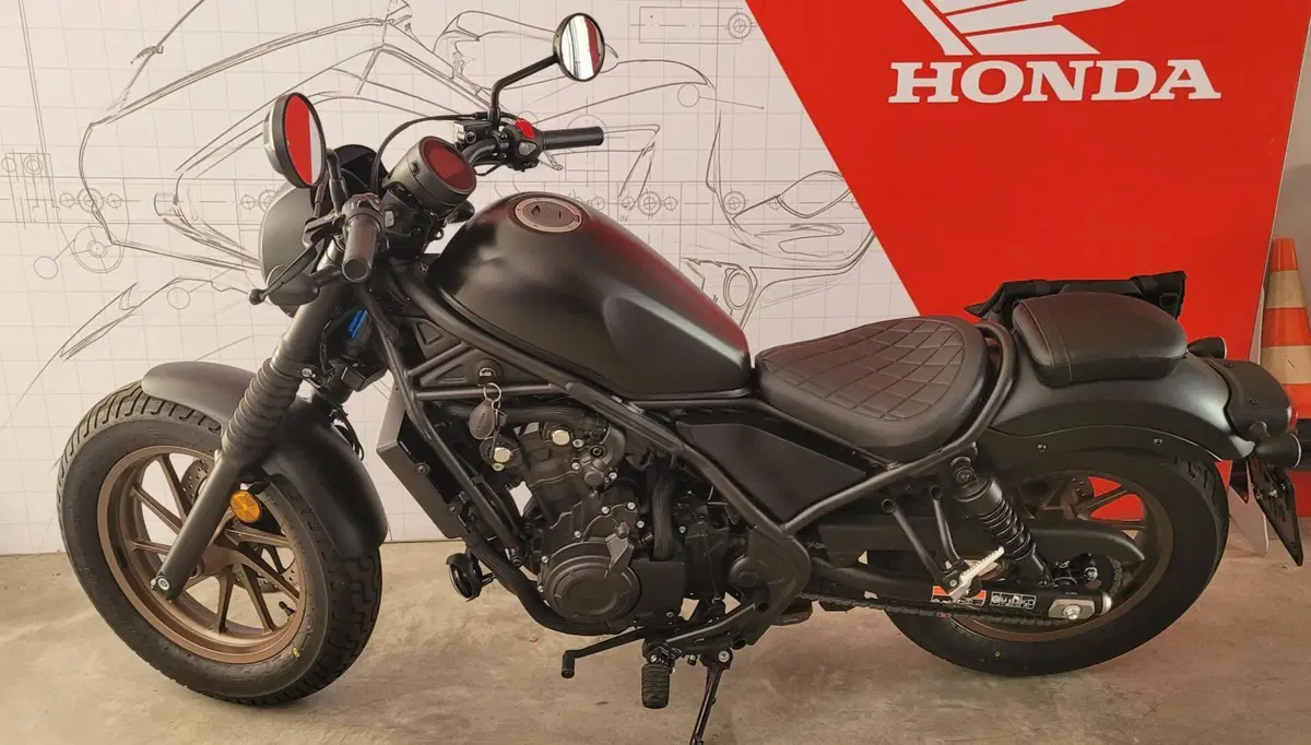 Honda CMX 500 Rebel + Special Edition (2025 - 26) (2)
