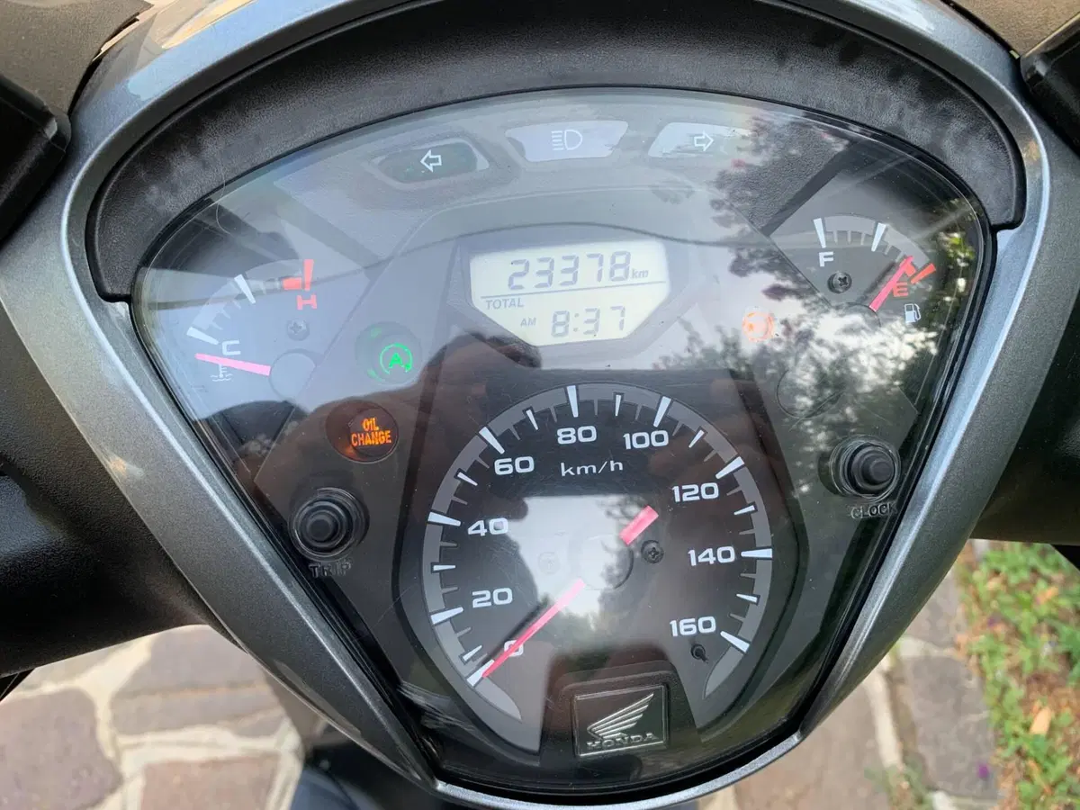Honda SH 150i (2009 - 12) (3)