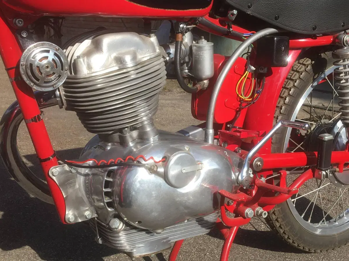 Moto Morini Briscola - 7Bello (10)