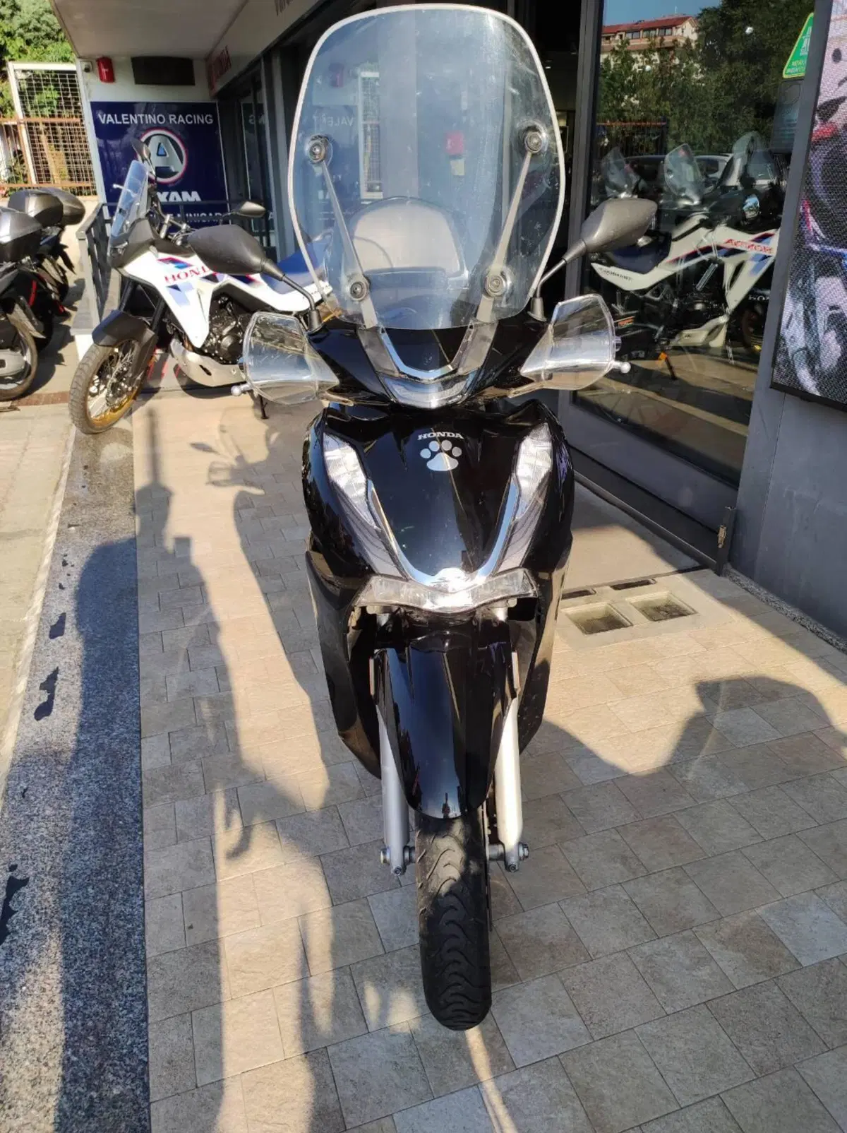 Honda SH 350 (2021 - 24) (2)