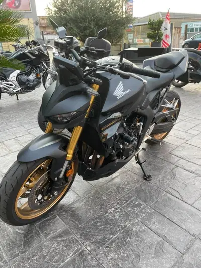 Honda CB 1000 Hornet (2025 - 26) usata
