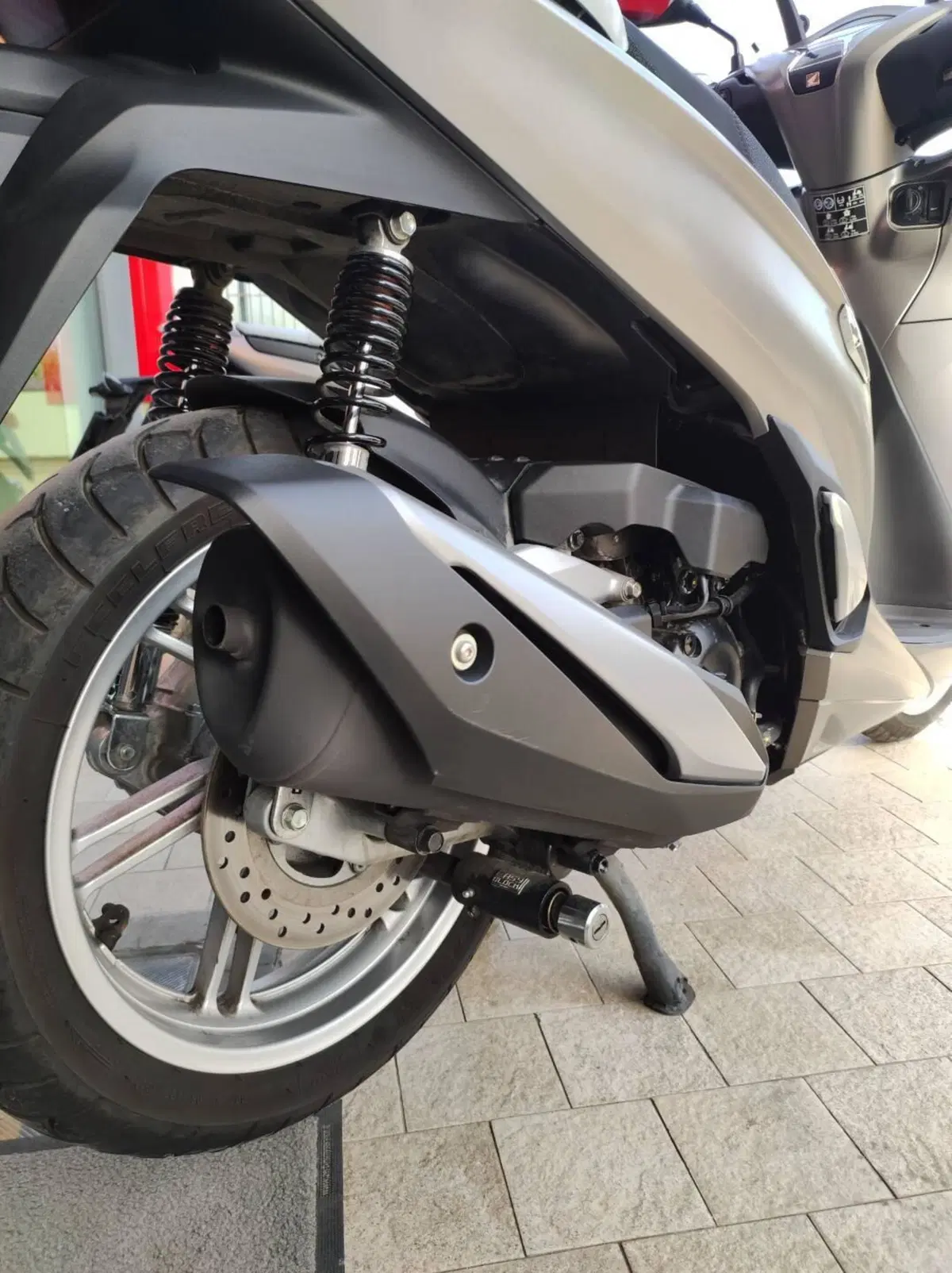 Honda SH 350 (2021 - 24) (7)