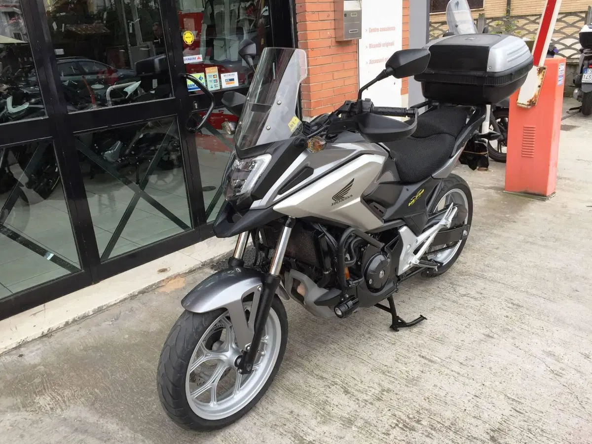 Honda NC 750 X DCT ABS (2016 -17) (4)