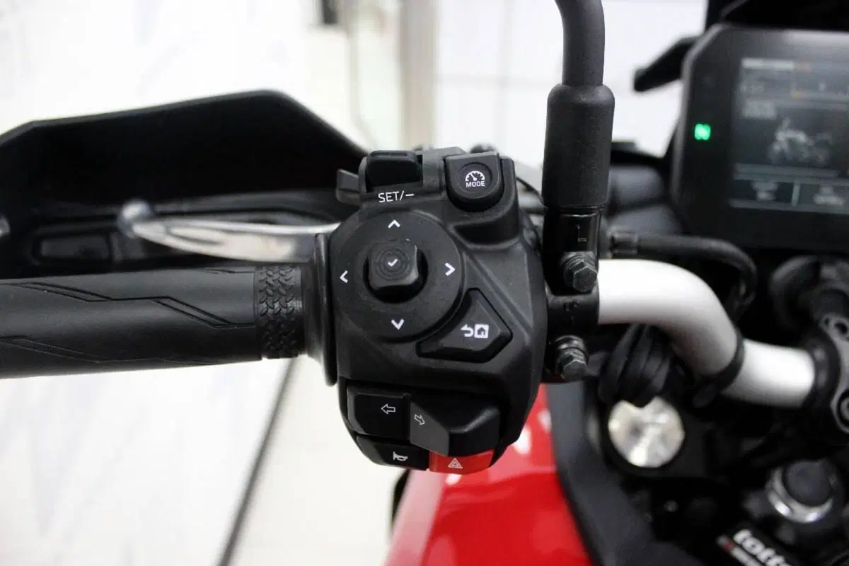 Yamaha Tracer 9 (2025 - 26) (7)