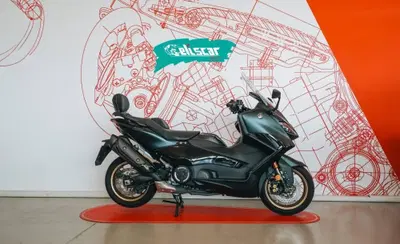 Yamaha T-Max 560 Tech Max (2022 - 24) usata