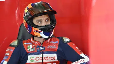 MotoGP 2026. Luca Marini con la KTM del team Tech3: firmato un accordo biennale