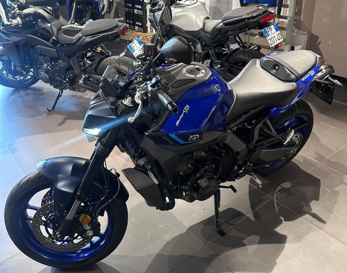 Yamaha MT-09 (2024 - 26) (2)