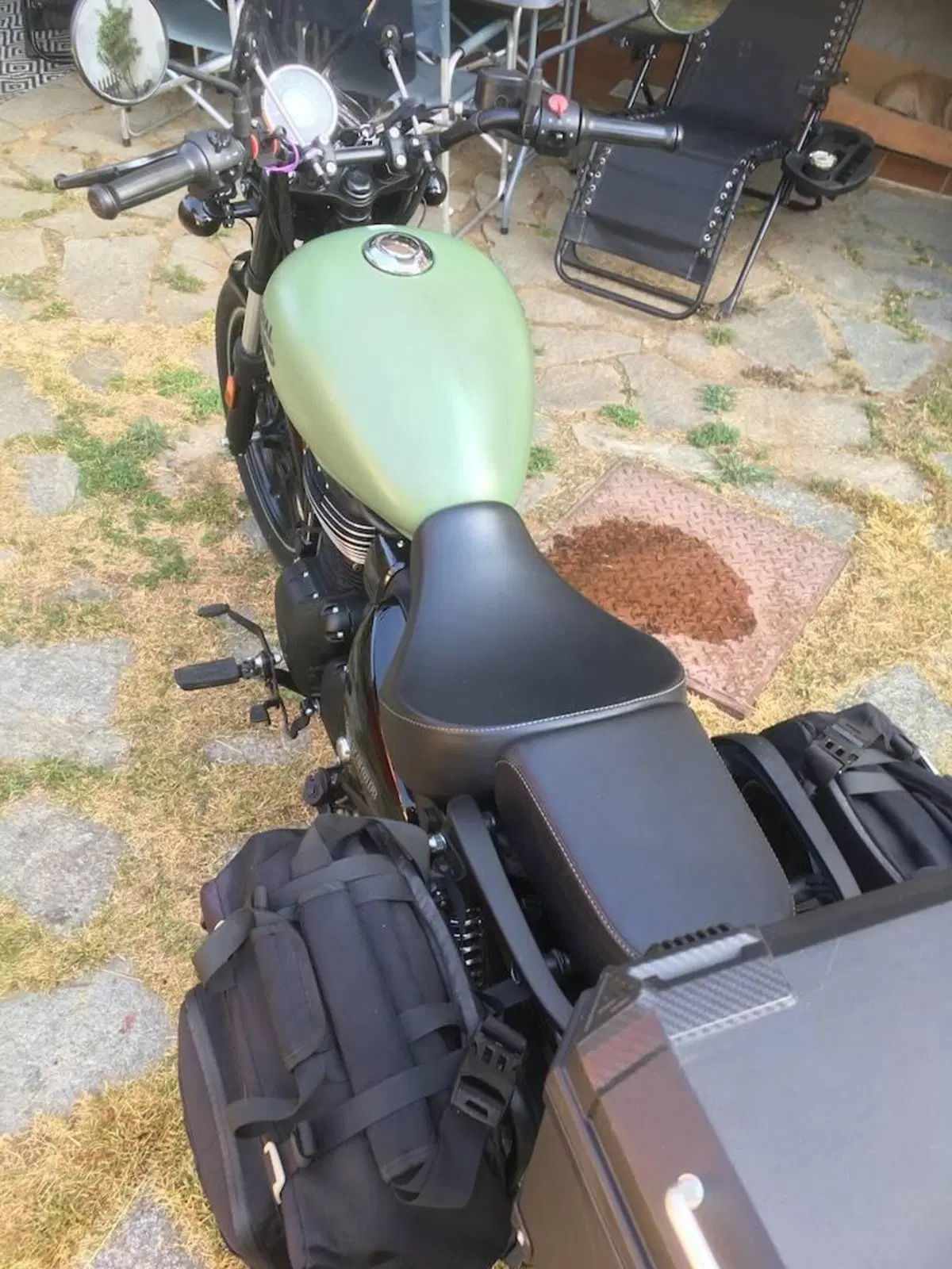 Royal Enfield Meteor 350 (2021 - 26) (5)