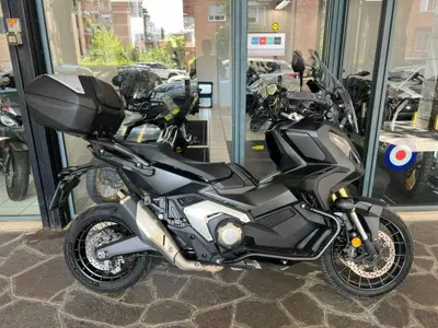 Honda X-ADV 750 DCT Adventure (2021 - 24) usata
